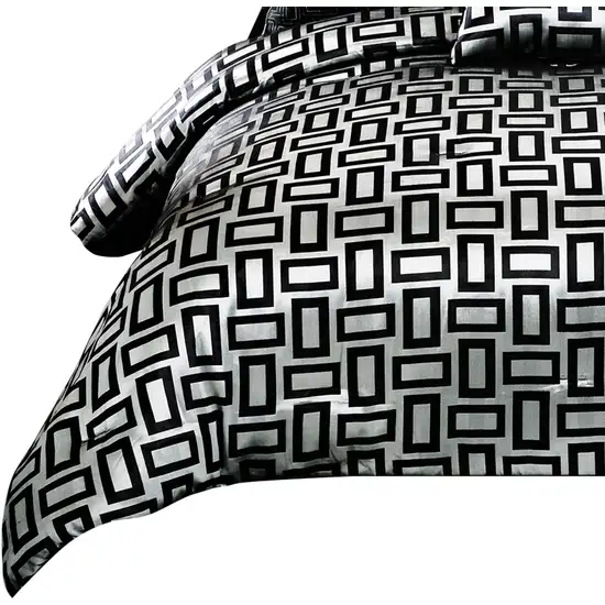 6 Piece Polyester King Comforter Set with Geometric Print Photo 2