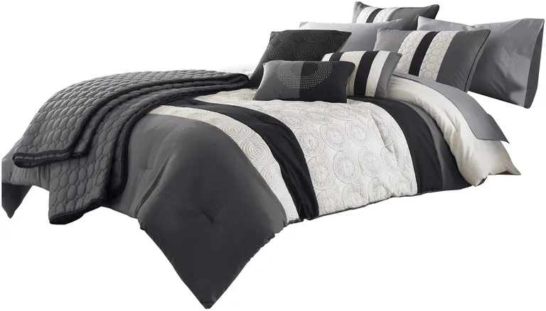 7 Piece Queen Cotton Comforter Set with Geometric Print Photo 1