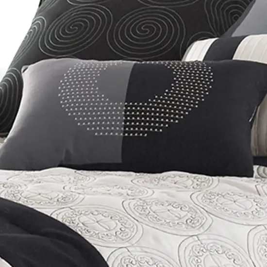 7 Piece Queen Cotton Comforter Set with Geometric Print Photo 3
