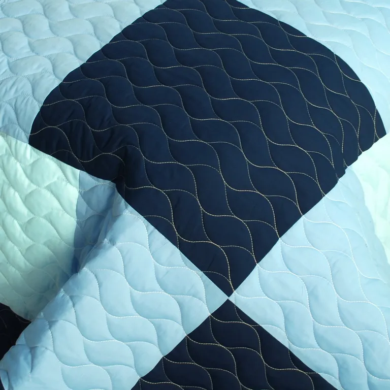 Azurite - Vermicelli-Quilted Patchwork Plaid Quilt Set Full/Queen Photo 4