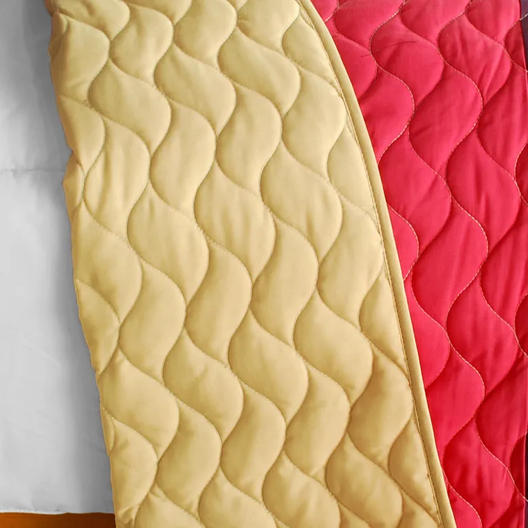 Barefoot Angel - 3PC Vermicelli-Quilted Patchwork Quilt Set (Full/Queen Size) Photo 3