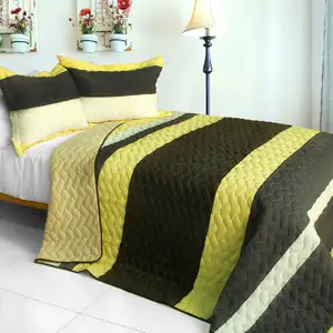 Photo of Bathe in Sunshine - 3PC Patchwork Quilt Set (Full/Queen Size)