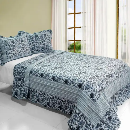 Blue Impression -  3PC Cotton Vermicelli-Quilted Printed Quilt Set (Full/Queen Size) Photo 1