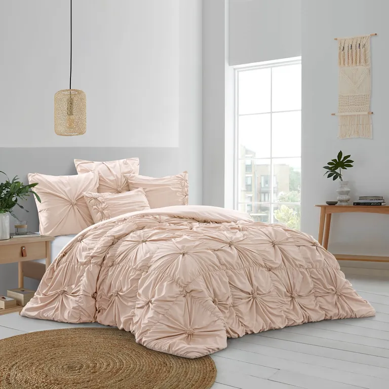 Blush Twin PolYester 180 Thread Count Washable Down Comforter Set Photo 4