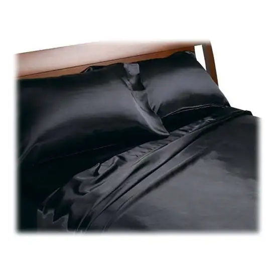 California King size Satin Sheet Set in Black Photo 1