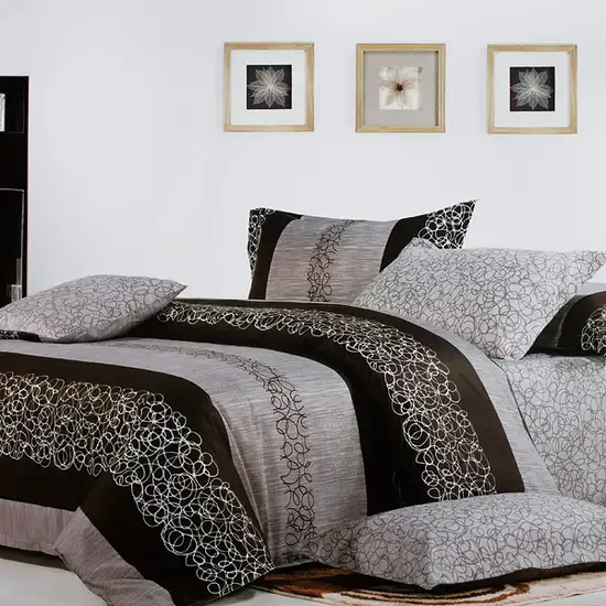 Charming Garret -  Luxury 4PC Comforter Set Combo 300GSM (Twin Size) Photo 1