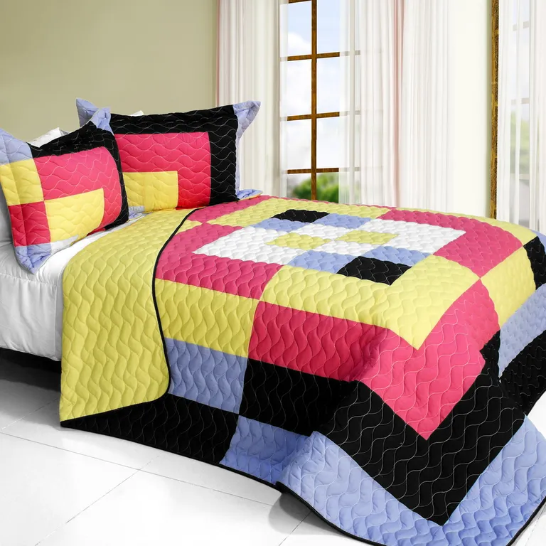 Charming Perfume - 3PC Vermicelli - Quilted Patchwork Quilt Set (Full/Queen Size) Photo 1