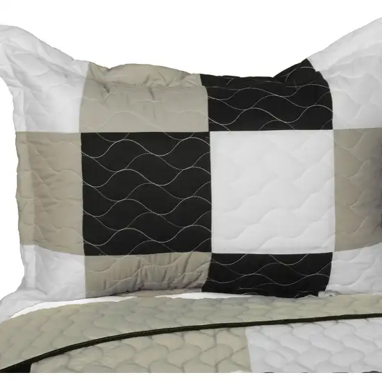 City Light - B -  Vermicelli-Quilted Patchwork Plaid Quilt Set Full/Queen Photo 2