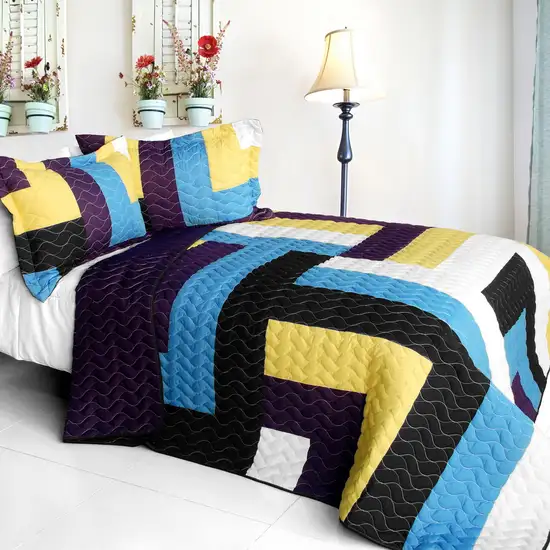 Colors Quartet -  3PC Vermicelli - Quilted Patchwork Quilt Set (Full/Queen Size) Photo 1