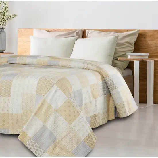 Cream Knitted Cotton Geometric Throw Photo 5