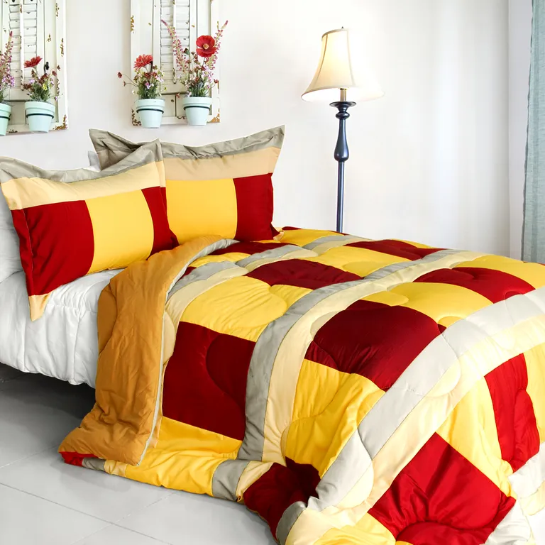 Dazzling Brilliance - Quilted Patchwork Down Alternative Comforter Set (Twin Size) Photo 1