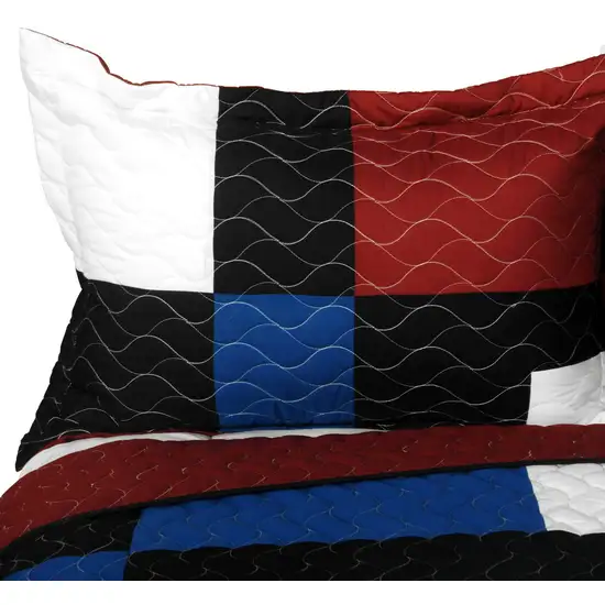 Deep Voyage -  Brand New Vermicelli-Quilted Patchwork Quilt Set Full/Queen Photo 3