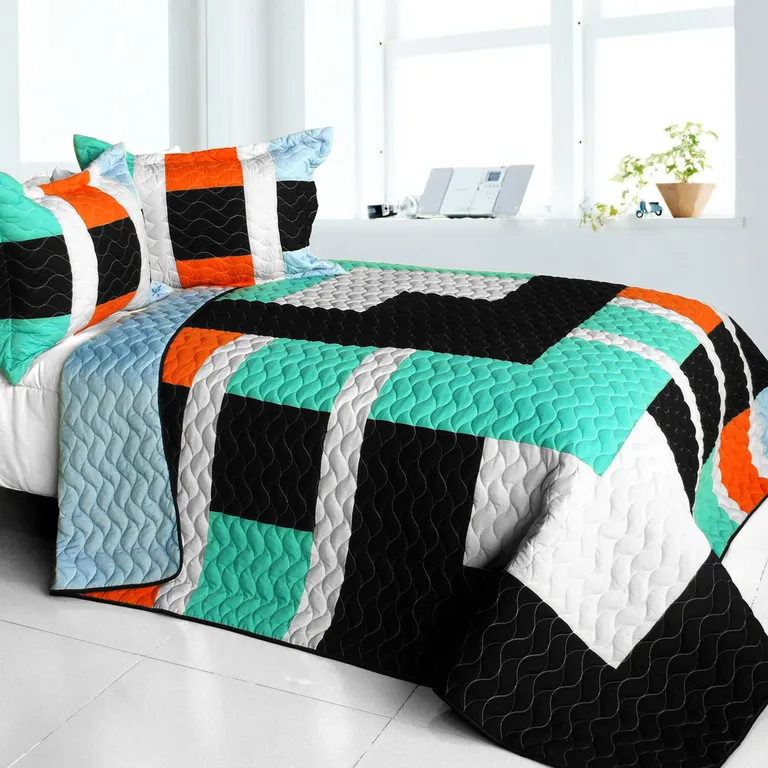 Designer - 2 - Brand New Vermicelli-Quilted Patchwork Quilt Set Full/Queen Photo 1