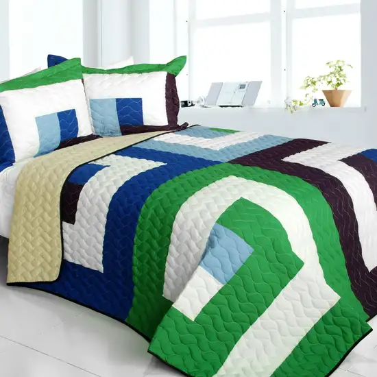 Dizzy Sun -  Vermicelli-Quilted Patchwork Geometric Quilt Set Full/Queen Photo 1