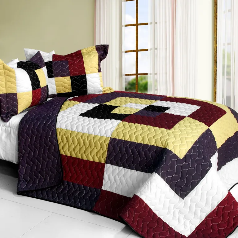 Dreams of Love - 3PC Vermicelli - Quilted Patchwork Quilt Set (Full/Queen Size) Photo 1