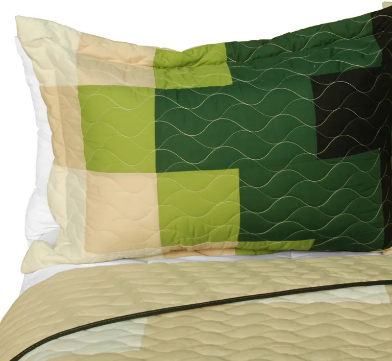 Evergreen Tree - Brand New Vermicelli-Quilted Patchwork Quilt Set Full/Queen Photo 2