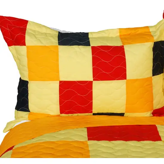 Football Glory -  3PC Vermicelli-Quilted Patchwork Quilt Set (Full/Queen Size) Photo 2