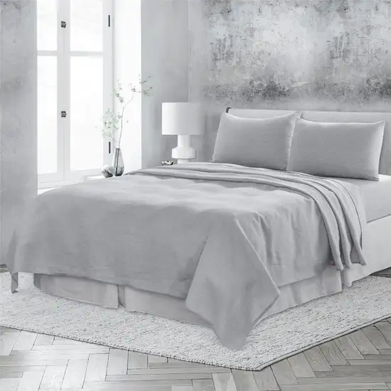 Four Piece Cloud Linen Sheet Set Photo 7