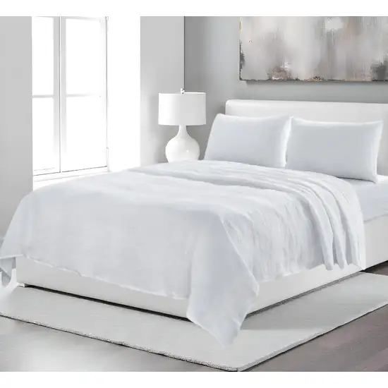 Four Piece White Linen  Sheet Set Photo 1