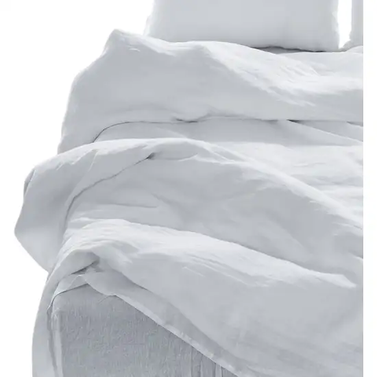 Four Piece White Linen  Sheet Set Photo 3