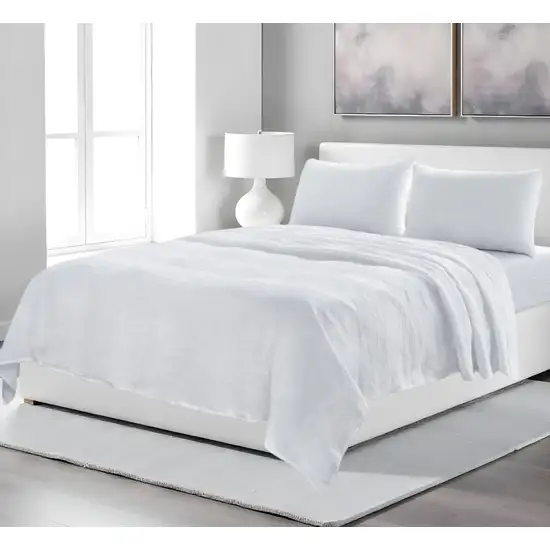 Four Piece White Linen  Sheet Set Photo 2