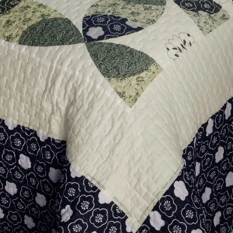 Francesca - Cotton 3PC Vermicelli-Quilted Patchwork Quilt Set (Full/Queen Size) Photo 4