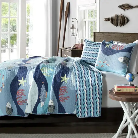 Full / Queen Blue Serenity Sea Fish Coral Coverlet Quilt Bedspread Set Photo 1