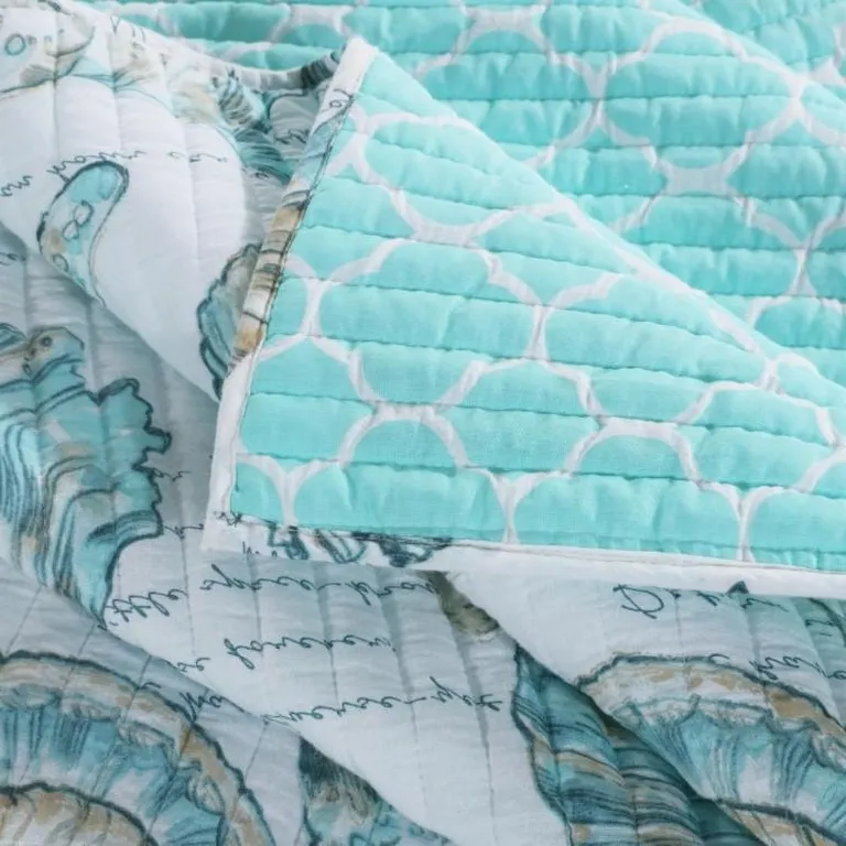 Full / Queen Coastal Seashells White Teal 3 Piece Polyester Reversible Quilt Set Photo 2