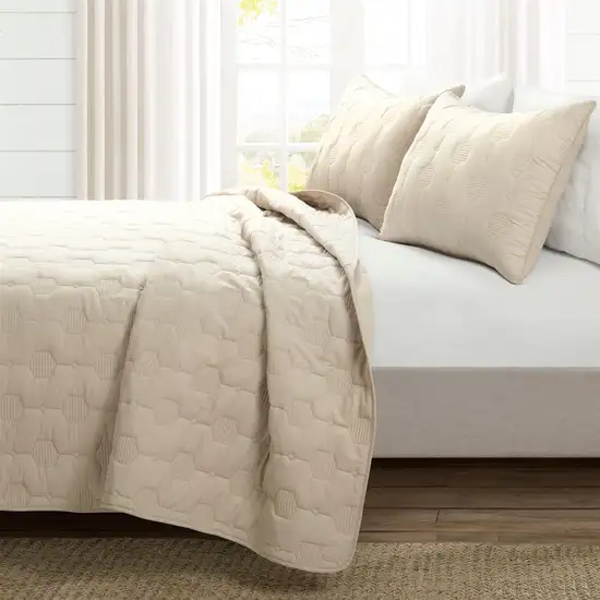 Full/Queen Lightweight Beige Textured Cotton 3 Piece Quilt Set Photo 2