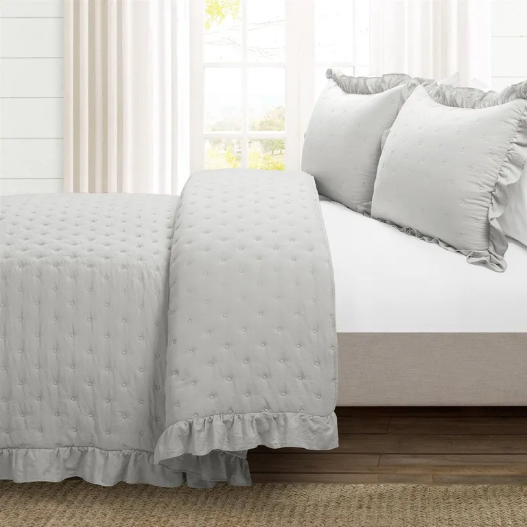 Full/Queen Lightweight Grey Ruffle Reversible Oversized 3 Piece Quilt Set Photo 2