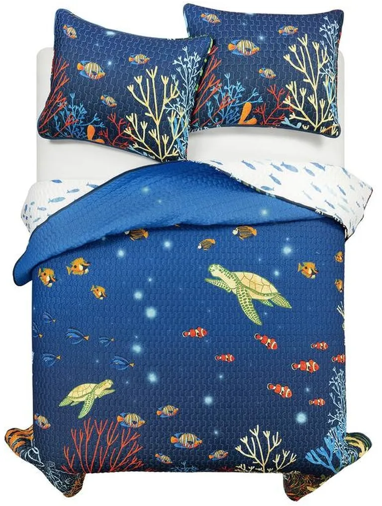 Full/Queen 3 Piece Ocean Navy Blue Clown Fish Coral Reef Reversible Quilt Set Photo 1