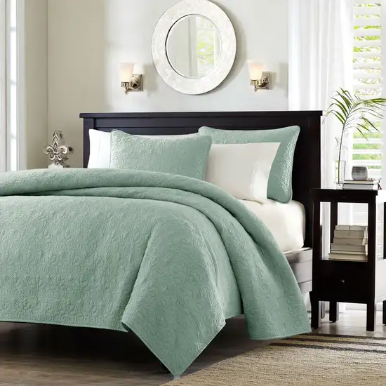 Full / Queen Seafoam Blue Green Quilted Coverlet Quilt Set with 2 Shams Photo 2