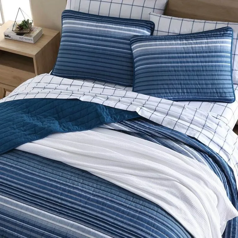 Full/Queen Size Coastal Blue Stripe Reversible Cotton Quilt Set Photo 3