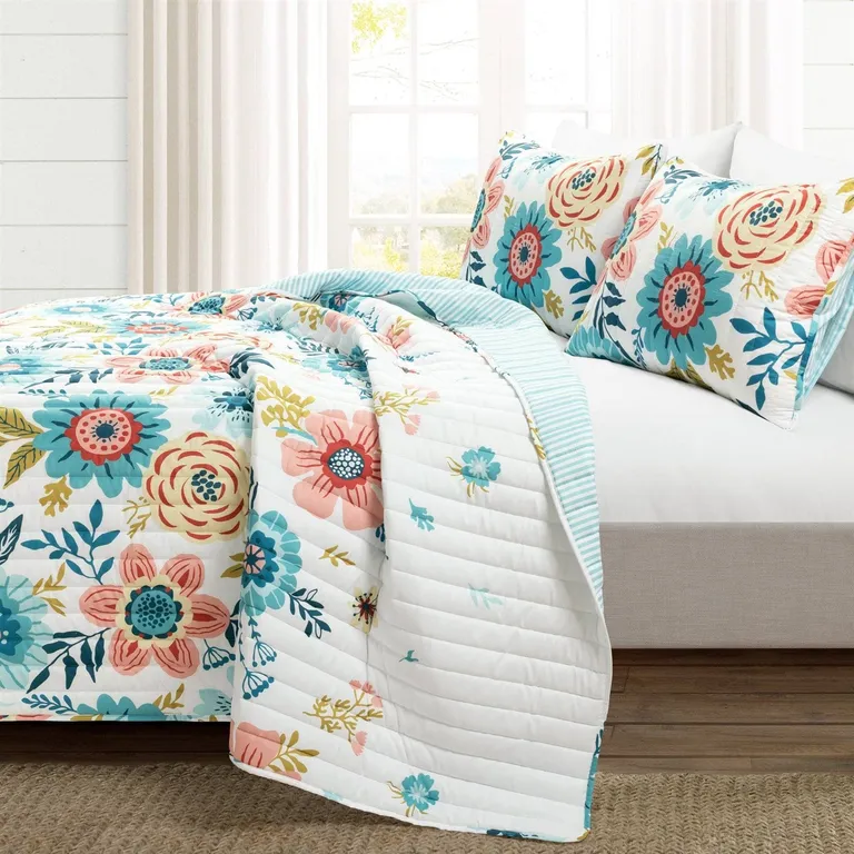 Full/Queen Size 3 PCS Lightweight Reversible Flowers 100% Polyester Quilt Set Photo 3