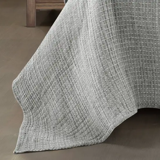 Full/Queen Size 3-Piece Reversible Cotton Yarn Woven Quilt Set in Grey Cream Photo 4