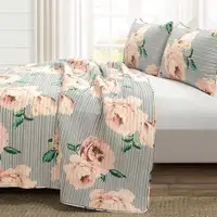 Photo of Full/Queen Size Polyester Black White Striped Rose Floral 3 Piece Quilt Set