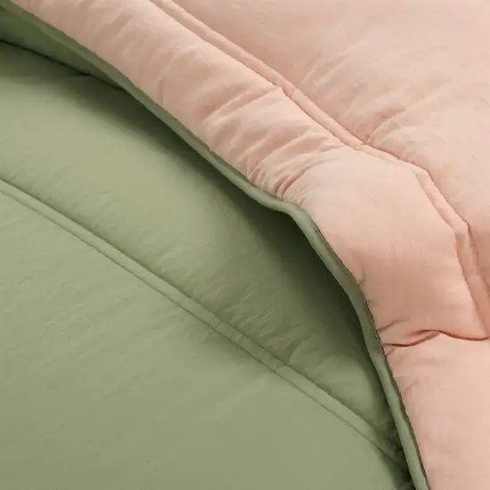 Full/Queen Soft Lightweight Reversible Quilted Comforter Set in Green/Pink Photo 3