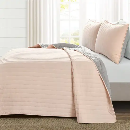 Full/Queen Soft Reversible Lightweight Quilt Set in Rose Blush Pink and Grey Photo 3