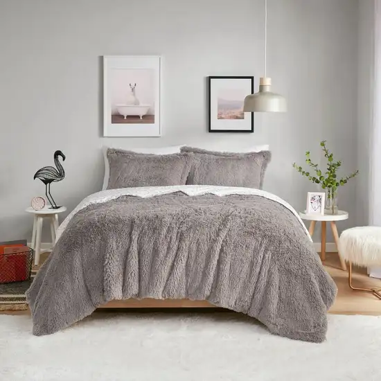 Full/Queen size Grey Reversible Soft Sherpa Faux Fur 3-Piece Comforter Set Photo 1