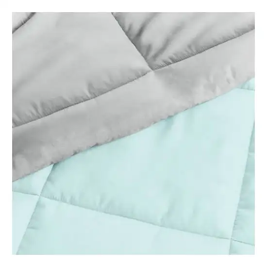 Full/Queen size 3-Piece Microfiber Reversible Comforter Set Aqua Blue and Grey Photo 5