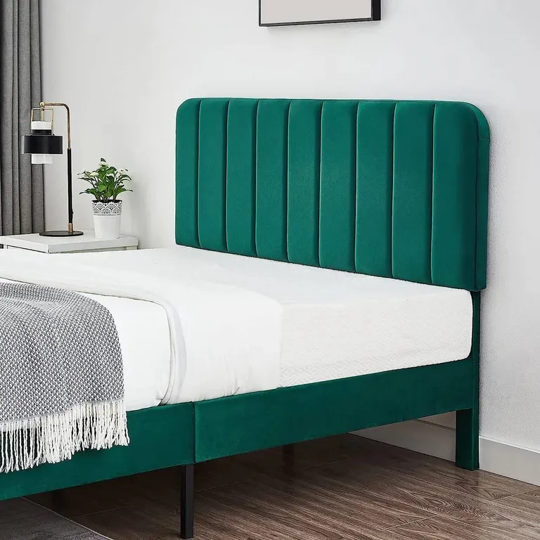 Full size Green Upholstered Platform Bed Frame with Headboard Photo 4