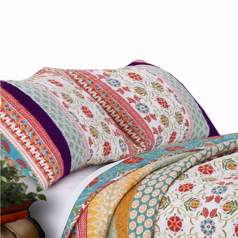 Geometric and Floral Print Full Size Quilt Set with 2 Shams Photo 2