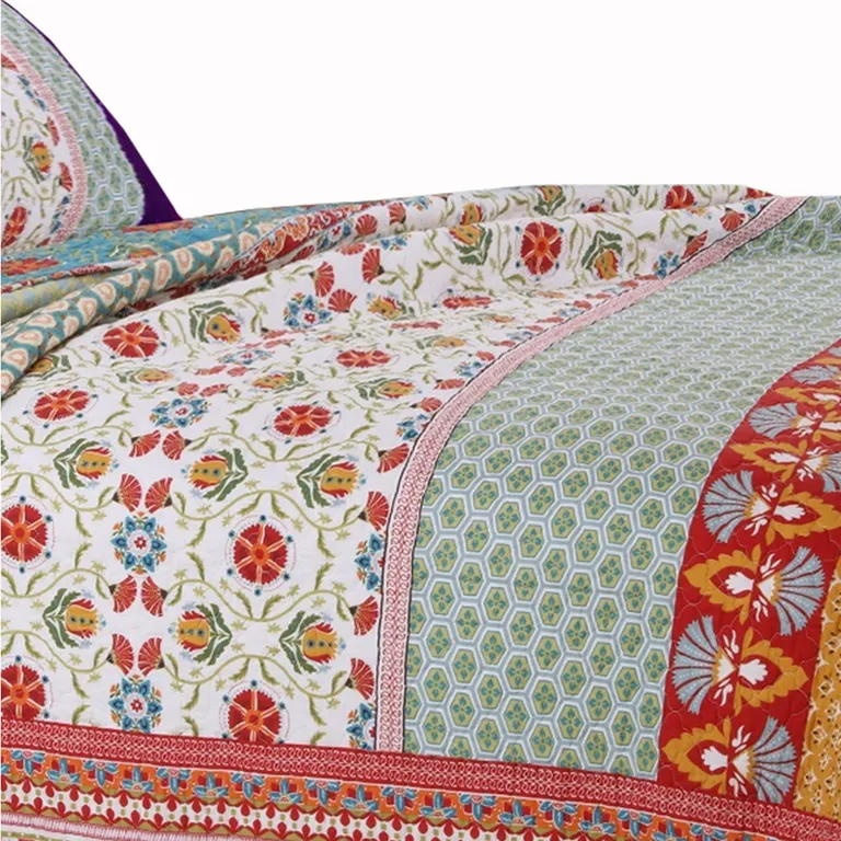 Geometric and Floral Print Twin Size Quilt Set with 1 Sham Photo 4