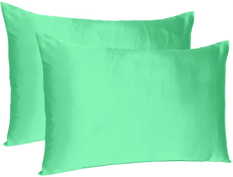 Green Dreamy Set Of 2 Silky Satin King Pillowcases Photo 3