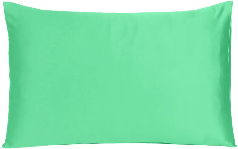 Green Dreamy Set Of 2 Silky Satin King Pillowcases Photo 1