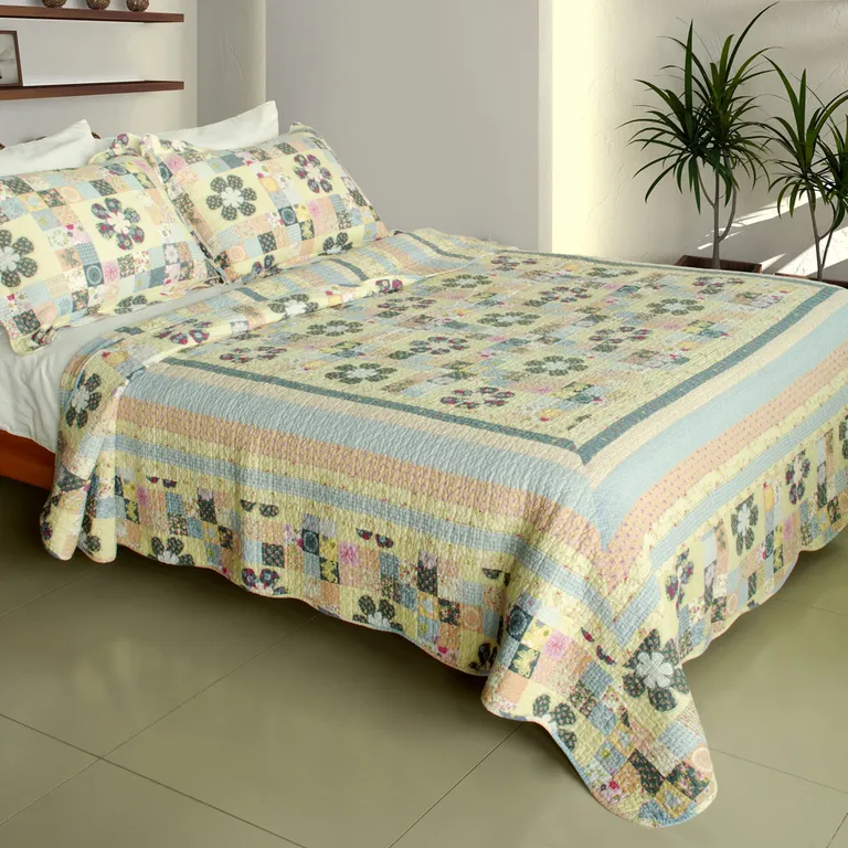 Halcyon Harmony - 100% Cotton 3PC Vermicelli-Quilted Patchwork Quilt Set (Full/Queen Size) Photo 1