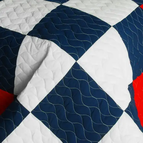 Handsome Prince -  3PC Vermicelli-Quilted Patchwork Quilt Set (Full/Queen Size) Photo 4