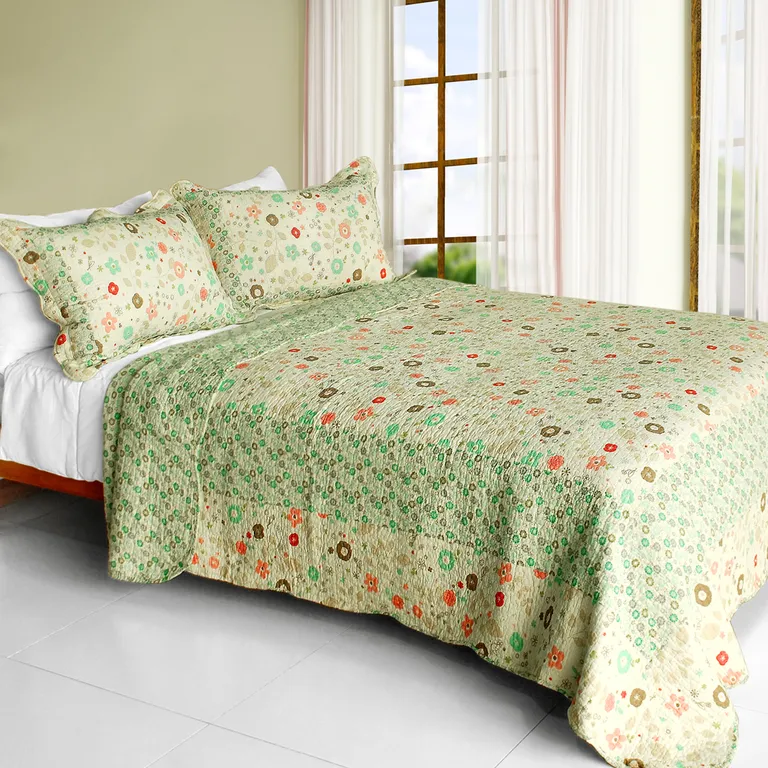 Heavenly Creatures - Cotton 3PC Vermicelli-Quilted Patchwork Quilt Set (Full/Queen Size) Photo 1