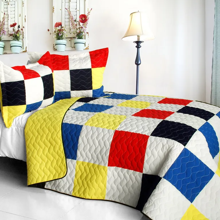 Hodgepodge - Vermicelli-Quilted Patchwork Plaid Quilt Set Full/Queen Photo 1