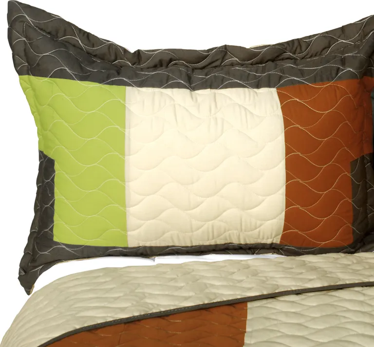 Initial Dream - 3PC Vermicelli - Quilted Patchwork Quilt Set (Full/Queen Size) Photo 2